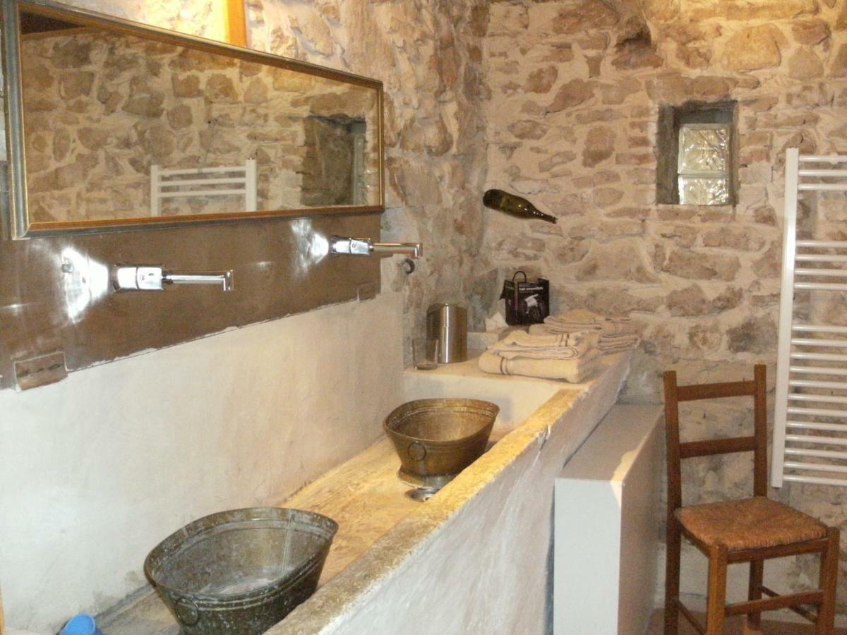 Domaine Chanoine Rambert Saint-Andre-d'Olerargues Zewnętrze zdjęcie